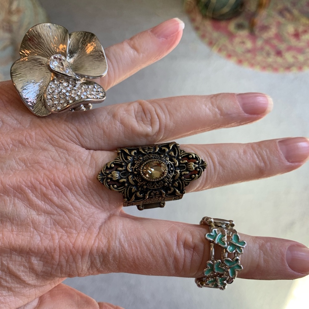Set of 3 stretch cocktail rings
